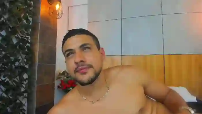 paul-riveraa