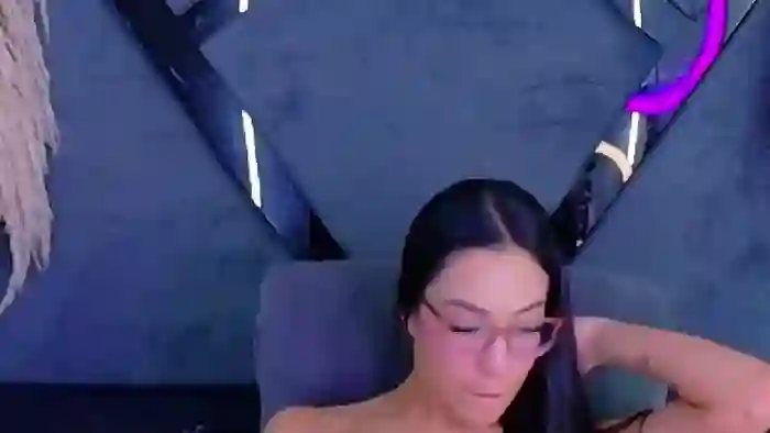 kylie-whitee