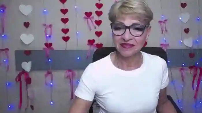 holly-incredible