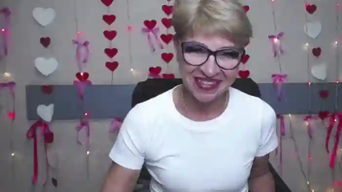 holly-incredible