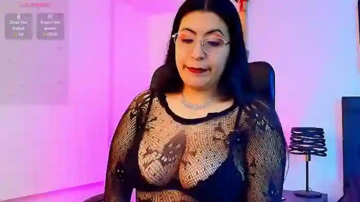 kamile-nilsen
