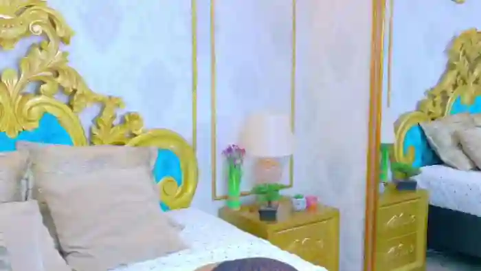 lucy-leah