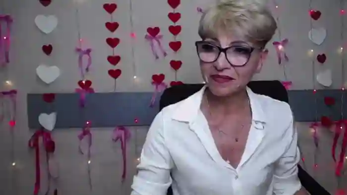 holly-incredible