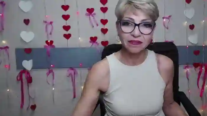 holly-incredible