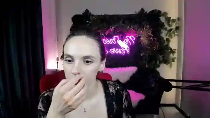 isabel-adams