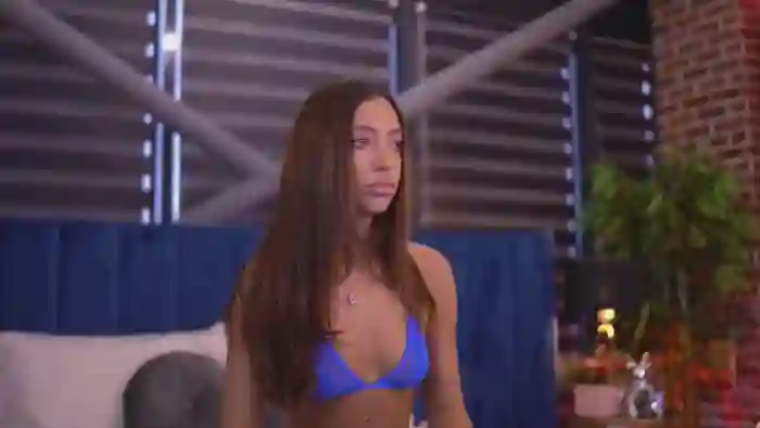 layla-kristal