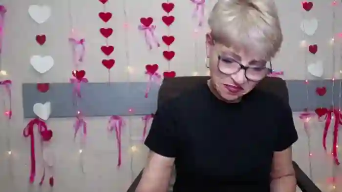 holly-incredible