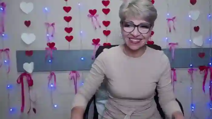 holly-incredible