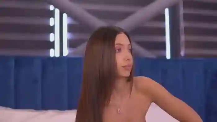 layla-kristal