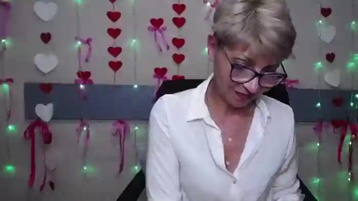holly-incredible