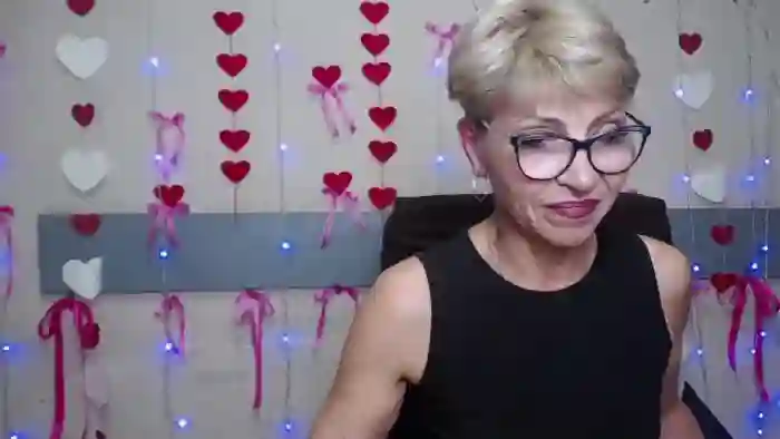 holly-incredible