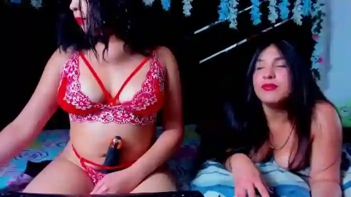 kiara-and-candace