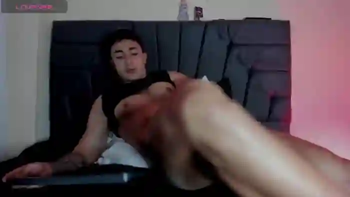 leo-erotic