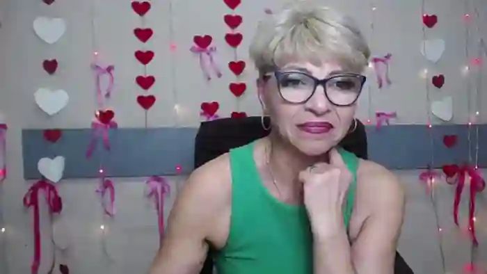 holly-incredible