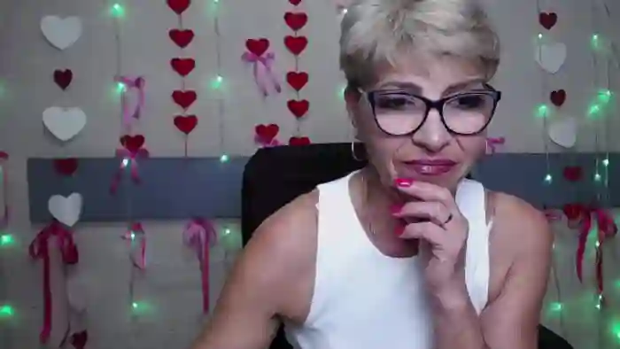 holly-incredible
