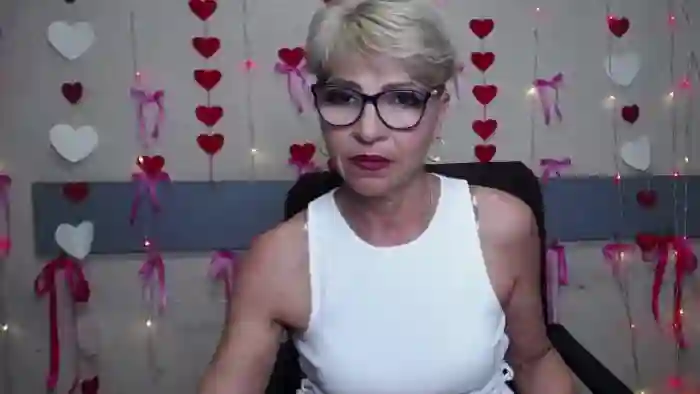 holly-incredible