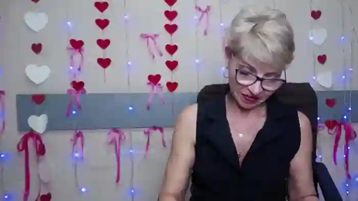 holly-incredible