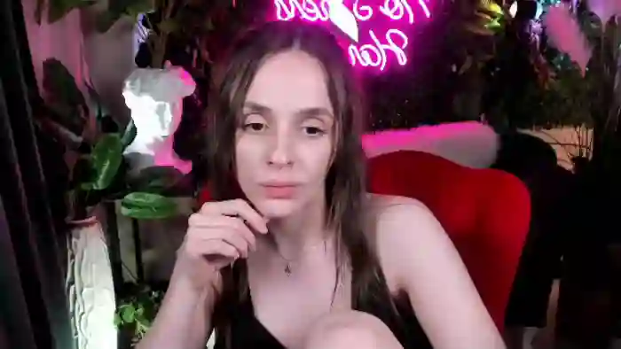 isabel-adams