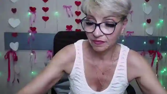holly-incredible