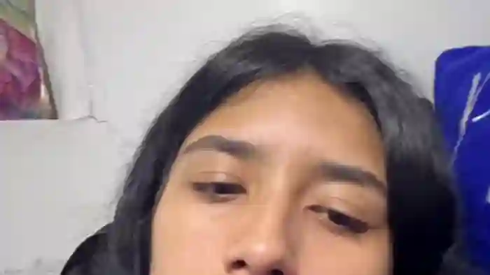 mia-and-eva-whatsson