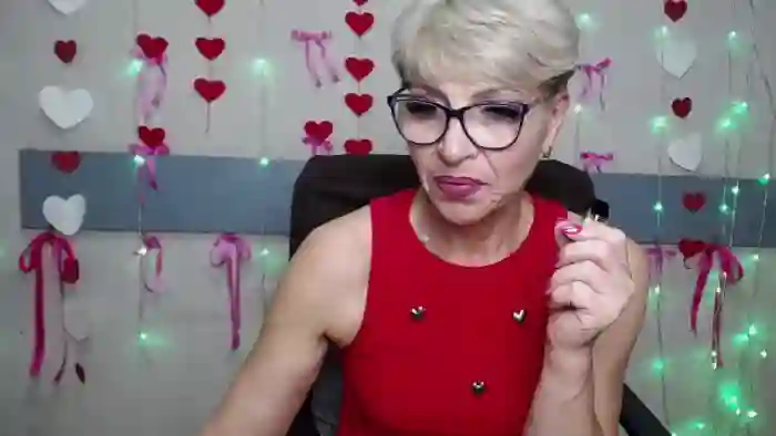 holly-incredible