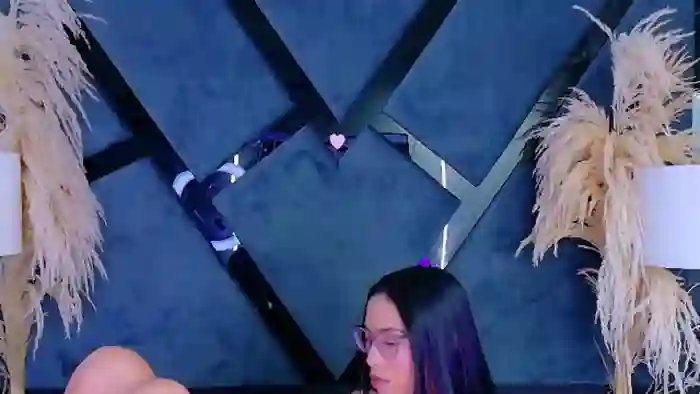 kylie-whitee