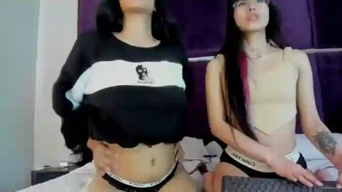 mia-and-eva-whatsson