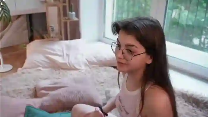 erlina-compston-and-petra-greenhouse