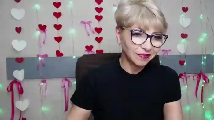 holly-incredible