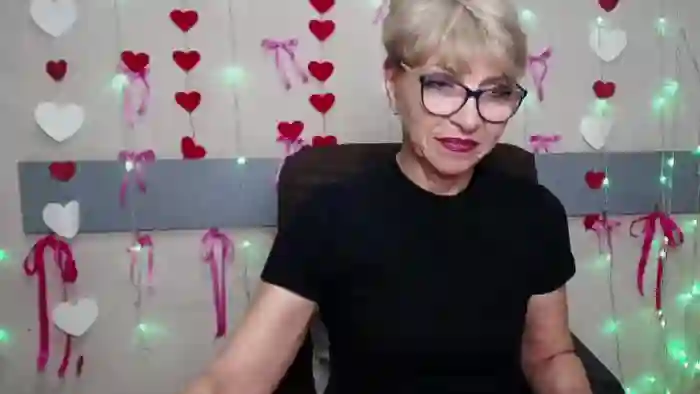 holly-incredible