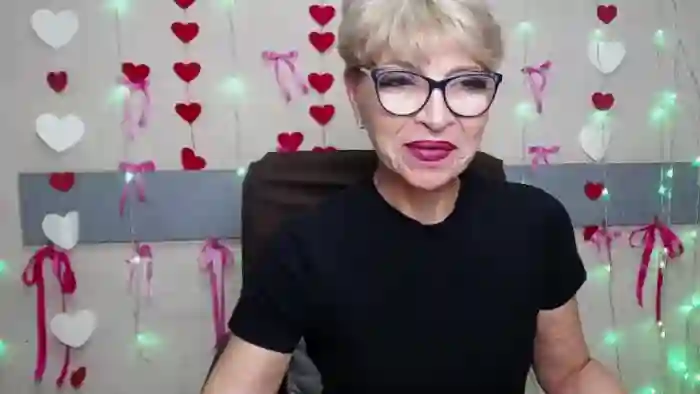 holly-incredible