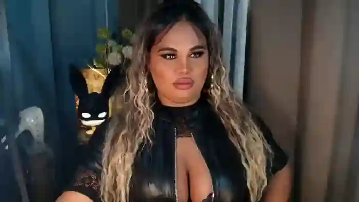 neomie-thompson