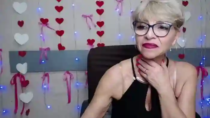 holly-incredible