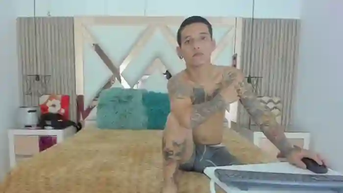 lussy-gomez-and-tomas-taylorr