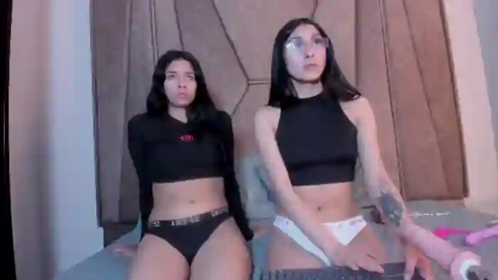 mia-and-eva-whatsson