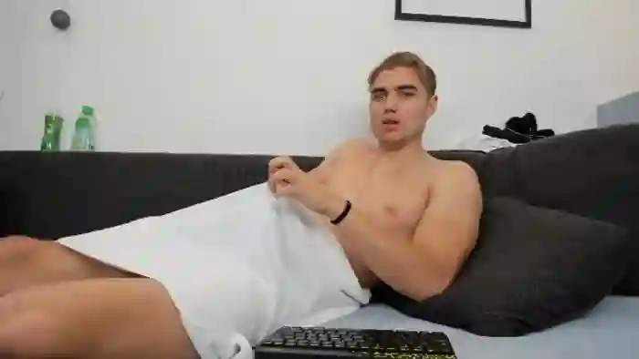 kyle-bakerr