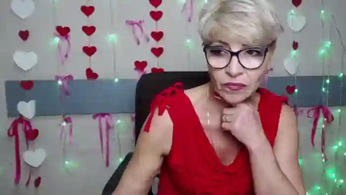 holly-incredible