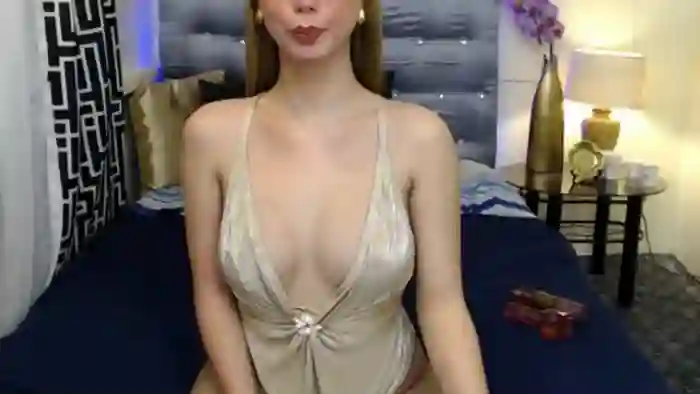 gorgeous-scarlet