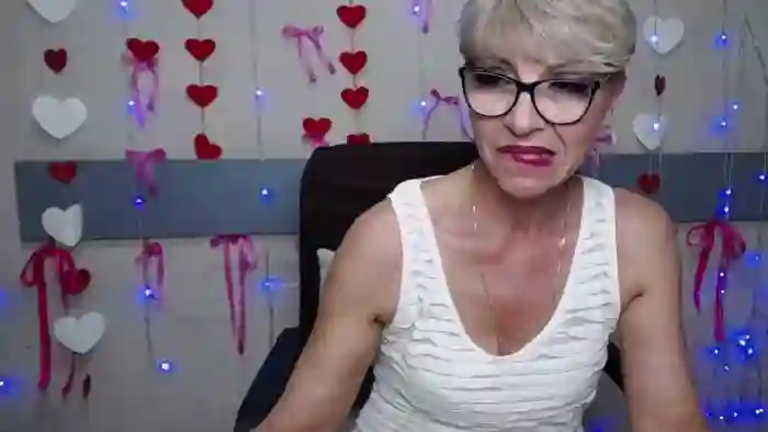 holly-incredible