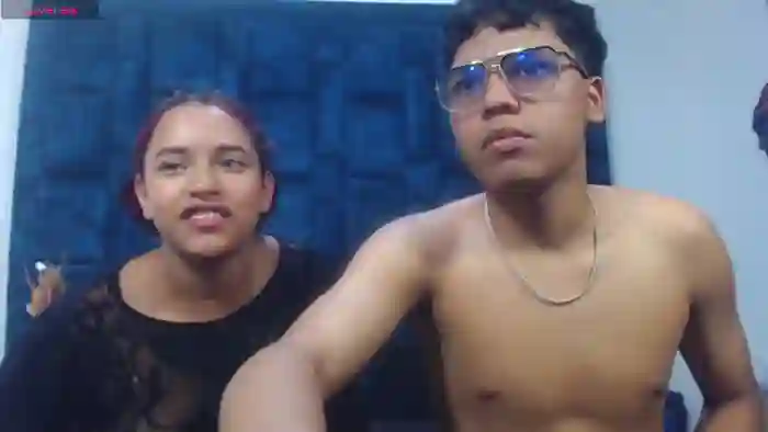 jazmin-flex-and-david-try