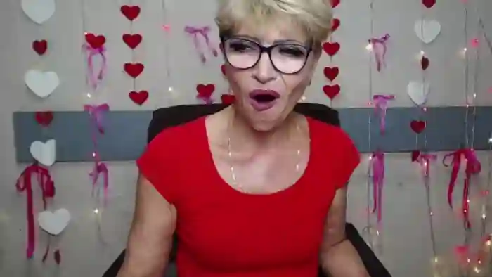 holly-incredible