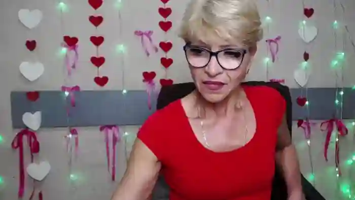 holly-incredible