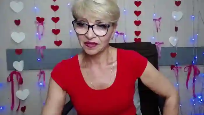 holly-incredible