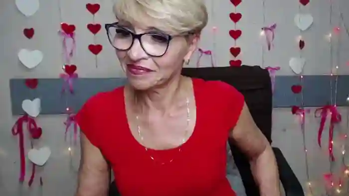 holly-incredible