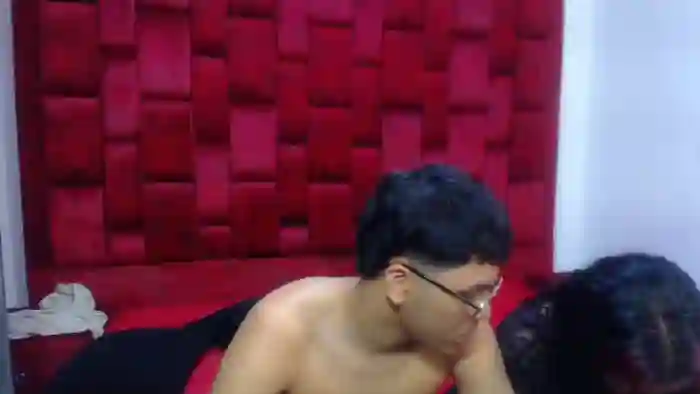 jazmin-flex-and-david-try