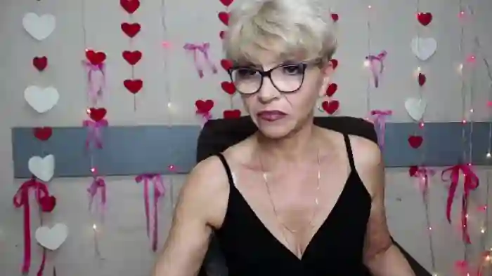 holly-incredible