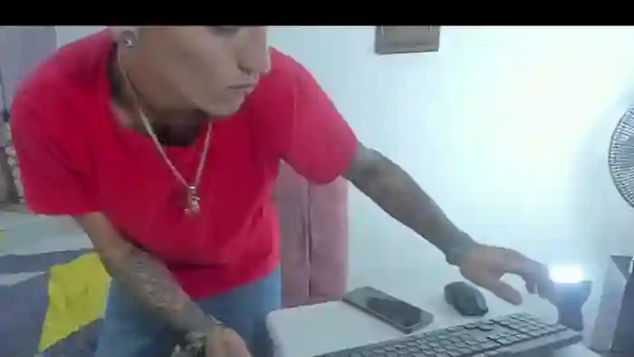 lussy-gomez-and-tomas-taylorr