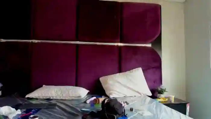 mia-and-eva-whatsson