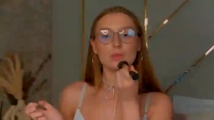 imogen-blare