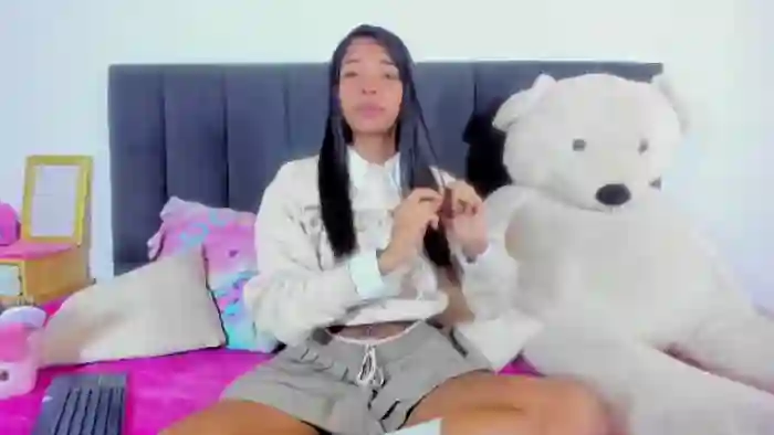 natasha-smiith